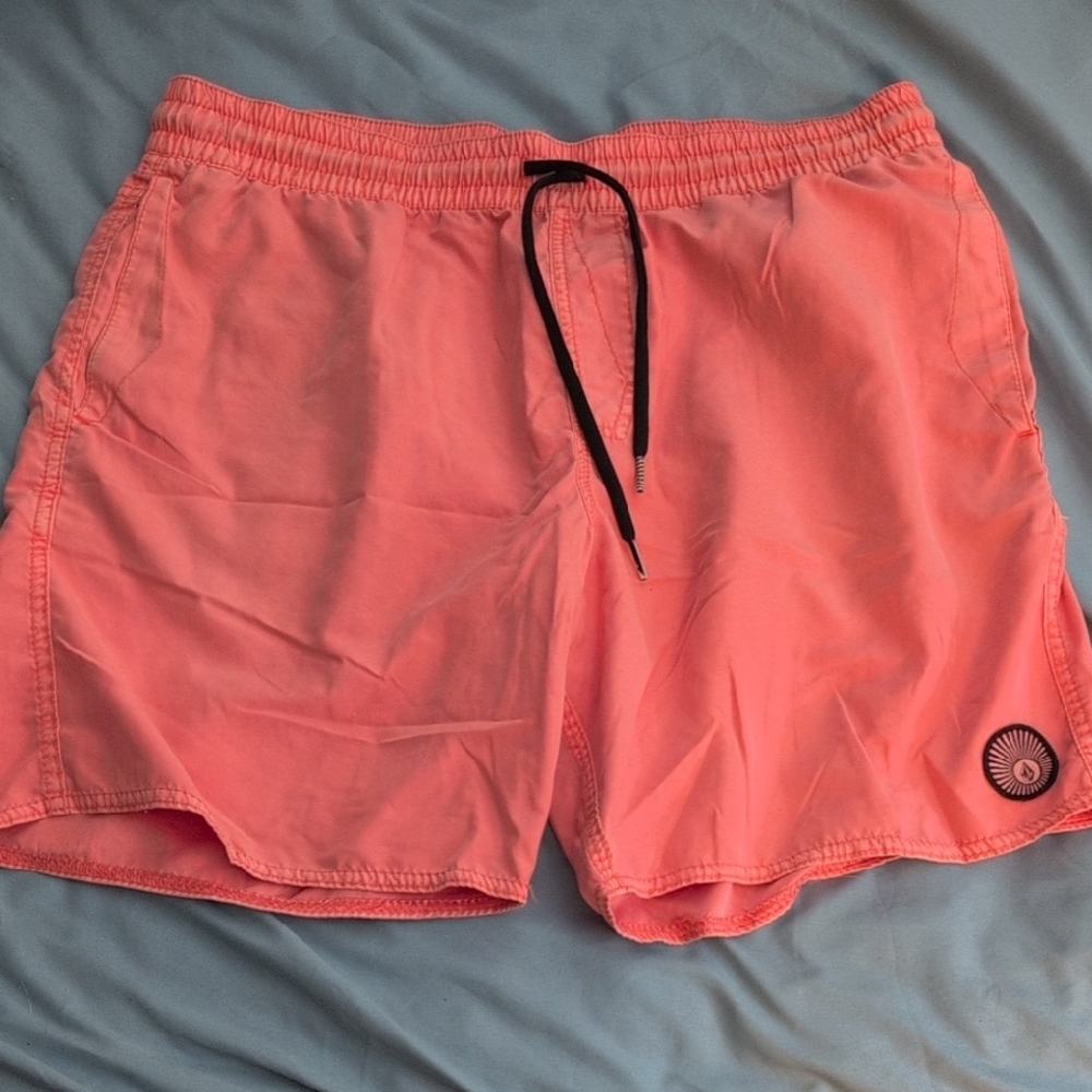 Volcom Lido Volley Shorts Like New Coral Color Size L
